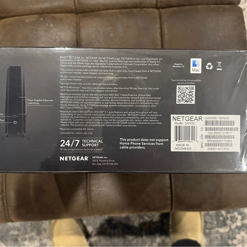NETGEAR Nighthawk AX6 Black Modem Router - Picture 5 of 5